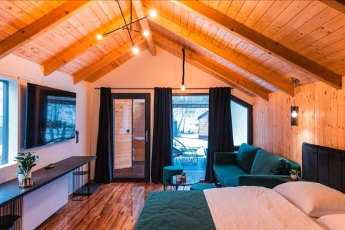 Glamping Resort Halicanum