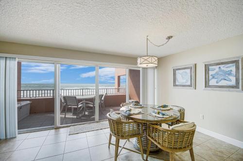 Coquina Beach Club 204 detail