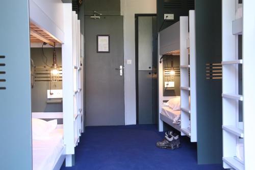 6-Bed Mixed Dormitory Room