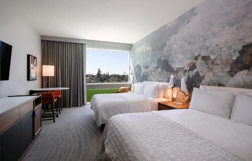 Classic Guest room with 2 Queen