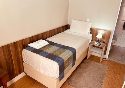 Single Room with Private Bathroom image 2