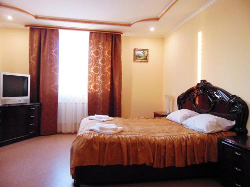 Hotel Mirazh - image 8