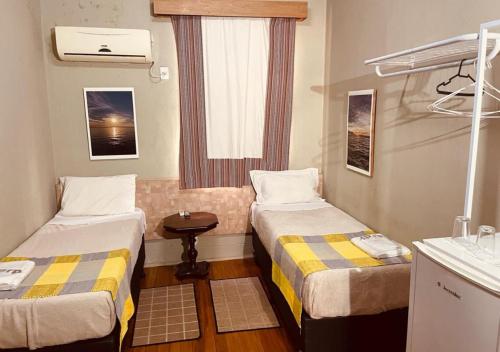 Standard Double Room image 2