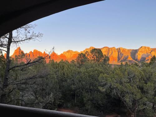 Red Rock Extravaganza! - image 3