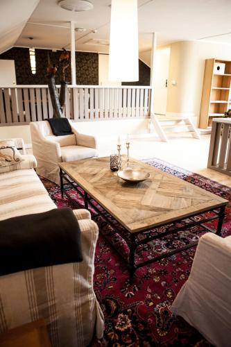 สิ่งอำนวยความสะดวกเพื่อการสันทนาการ, Bjurfors Hotell & Konferens in อาเวสตา