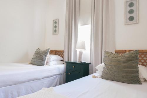 Dream Beach House by Sonsoleá Host