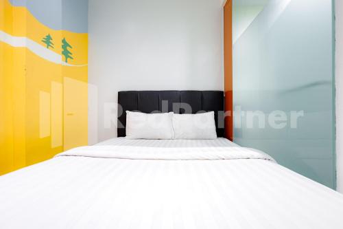 Hotel Capital Cikokol RedPartner Room Type - Standard Double Room
