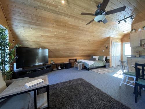 The Loft at Nature's Getaway Mountain Resort