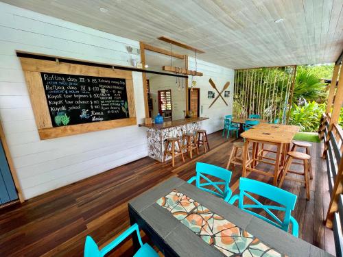 餐廳, Moka Lodge in 特納