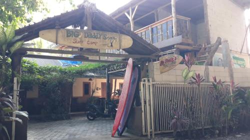 Big Daddy´s Surfcamp