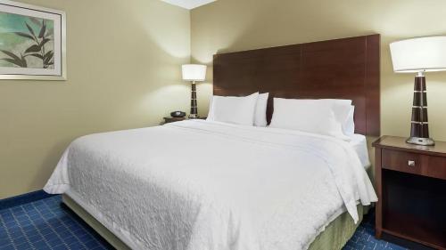 Hampton Inn & Suites Knoxville-Turkey Creek Farragut