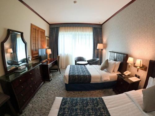 Knight Armour Hotel - image 4