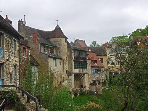 Gîte Le Menoux, 3 pièces, 4 personnes - FR-1-591-564