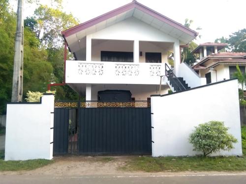 Dinsara House Weligama