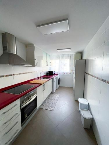 Habitaciones privadas con baño en piso céntrico Gandía