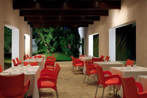 餐廳, Meditur Puglia in 卡羅維尼奧