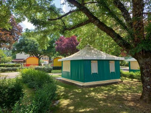 Tent