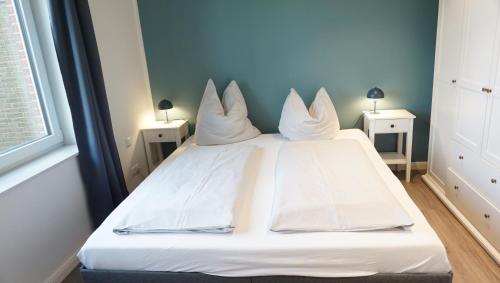 Beach Walk EG Beach Walk EG