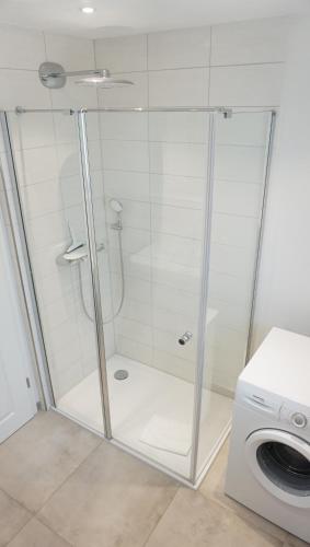 Beach Walk EG Beach Walk EG