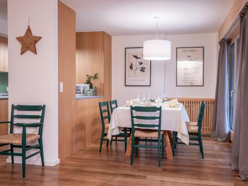 Apartment Chesa Nair 9D by Interhome in Surlej