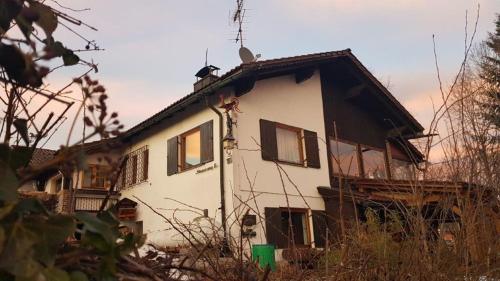Ferienhäuser zum Badeweiher Ferienhäuser zum Badeweiher