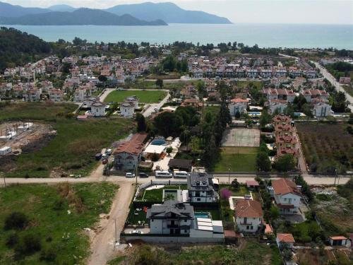 Fethiye Çalışta 8 Kişilik Lüks Villa Gezer