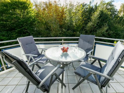 Apartment Preiss by Interhome in Zinnowitz, Deutschland
