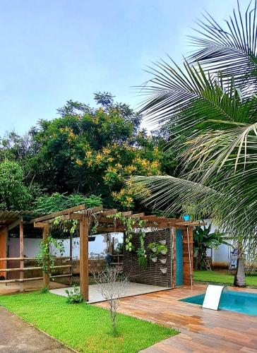 Casa com piscina e muita tranquilidade in Guaratiba