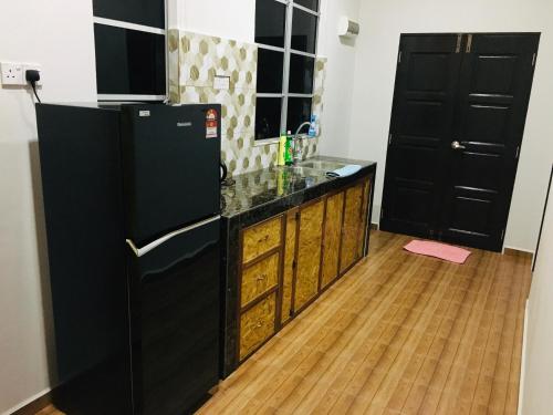 The Pines Home Stay in Pantai Cahaya Bulan (PCB)