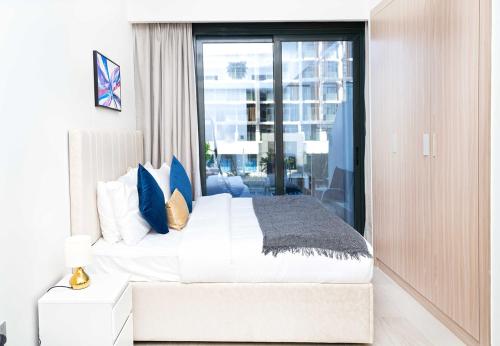 EasyGo - Azizi Riviera 14 Studio Blvd View - image 12