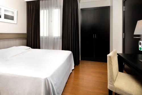 Single Room image 5