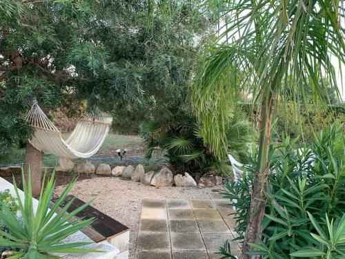  Villa LVM - for a relaxing stay with private pool and jacuzzi, Unterkunft in San Vito dei Normanni