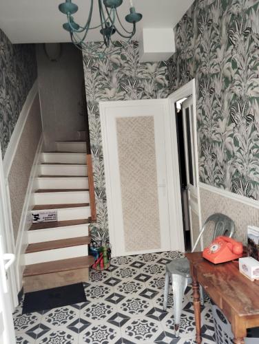 Bejárat, La cabane des pêcheurs (La cabane des pecheurs) in Falaise