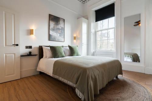 The West End Retreat - Your Luxurious 5* Apartment, Glasgow