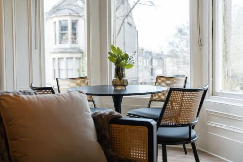 The West End Retreat - Your Luxurious 5* Apartment, Глазго (фото 4)