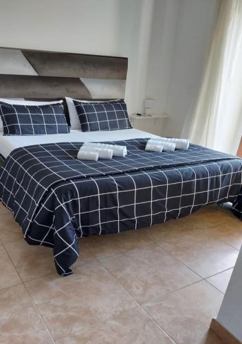 MIRIS home fast and comfortable with self check in 8 minutes walk near Naples airport in Airport