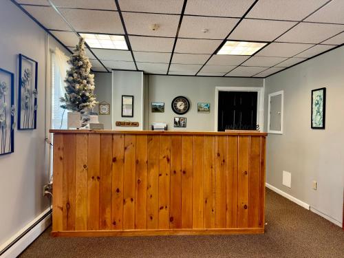 Vestabils, Colonial Valley Motel in Farmington (ME)