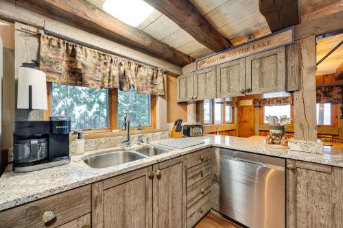 Pittsburg Lake House w/ Magalloway Mountain Views! in Colebrook (NH)