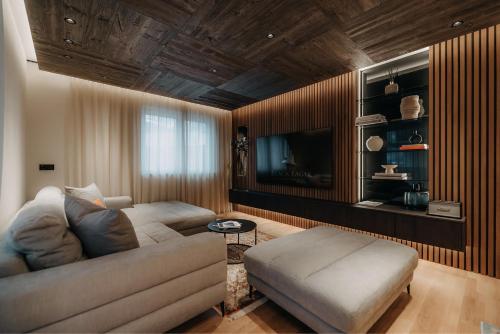 2 bedrooms, 3 beds