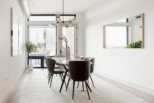 Walk to Gameday - Jefferson Park Condo - Tesoro in Jefferson Park