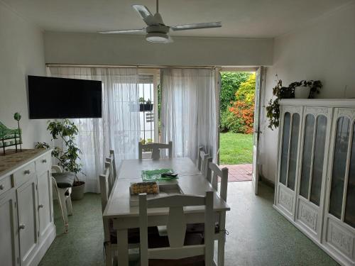 Jana house in 바리오 파르케 루로