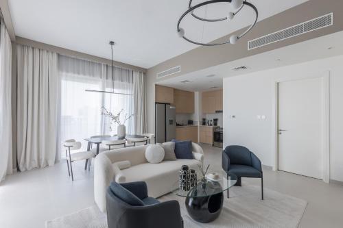 Creek Beach Roomy 3BR + terrace, Dubaï