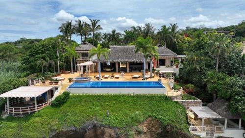 Villa exclusiva en Punta de Mita sobre la playa