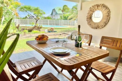 Maracuja 9, Orient Bay village, walkable beach at 100m Op