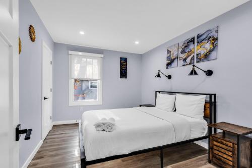 Luxury 3BR House in Charlotte in Charlotte, USA