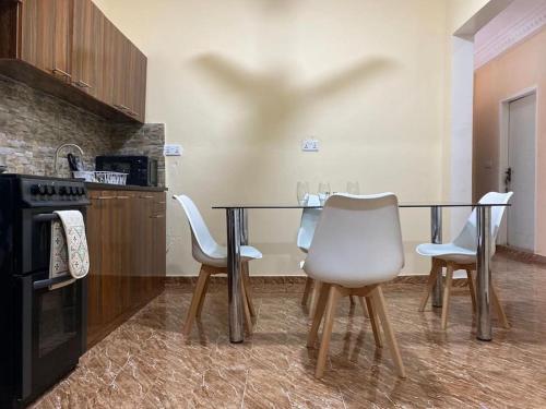 Saffy Guest House in Yundum