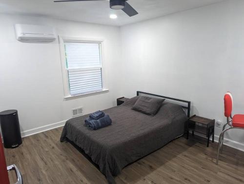 Newly Renovated Studio - Close to WakeMed Raleigh thumb 2