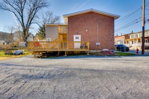 Walkable Downingtown Studio with Spacious Deck