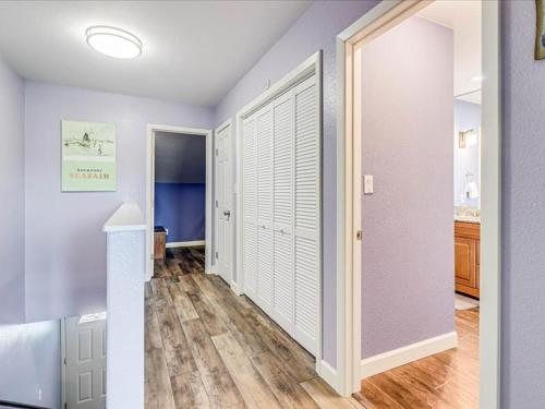 設施, Bayfront Kontiki 704 in 富爾頓