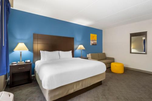 Comfort Inn & Suites Mundelein-Vernon Hills